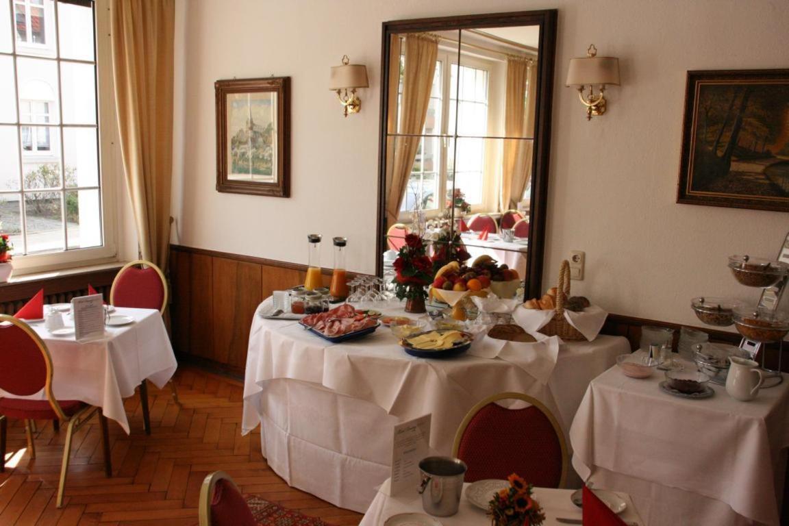 Hotel Diening Ессен Екстер'єр фото